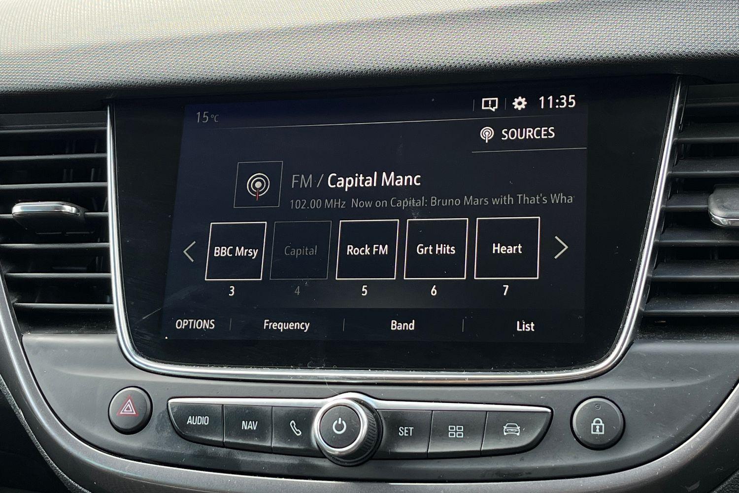 Vauxhall Crossland X Photo 26