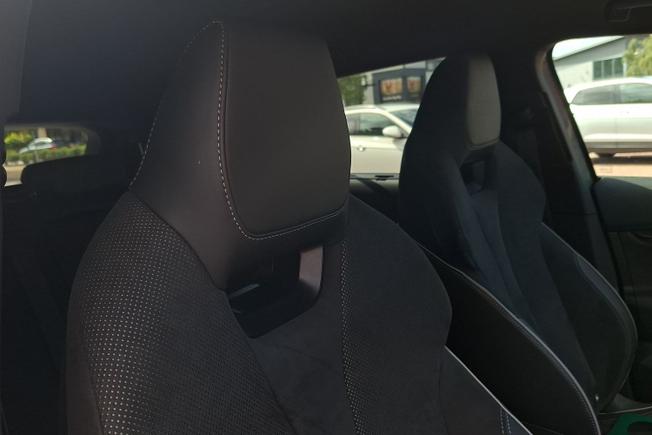 Skoda ENYAQ Photo 30