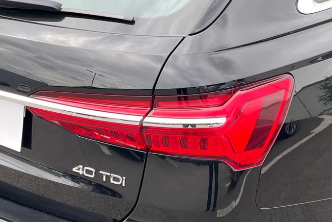 AUDI A6 Avant Photo 18