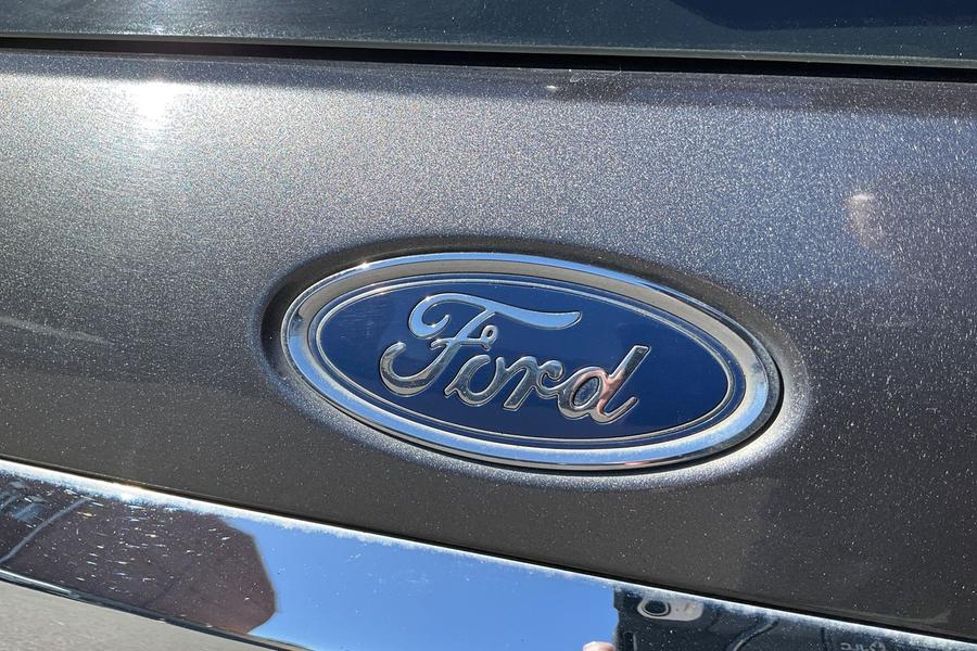 Ford ECOSPORT Photo autoimg-9082d80bc51119cd766eb21ba67c0a4ebaa7c9e5.jpg