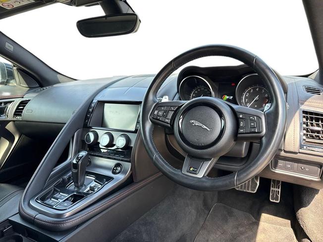JAGUAR F-Type Photo 6