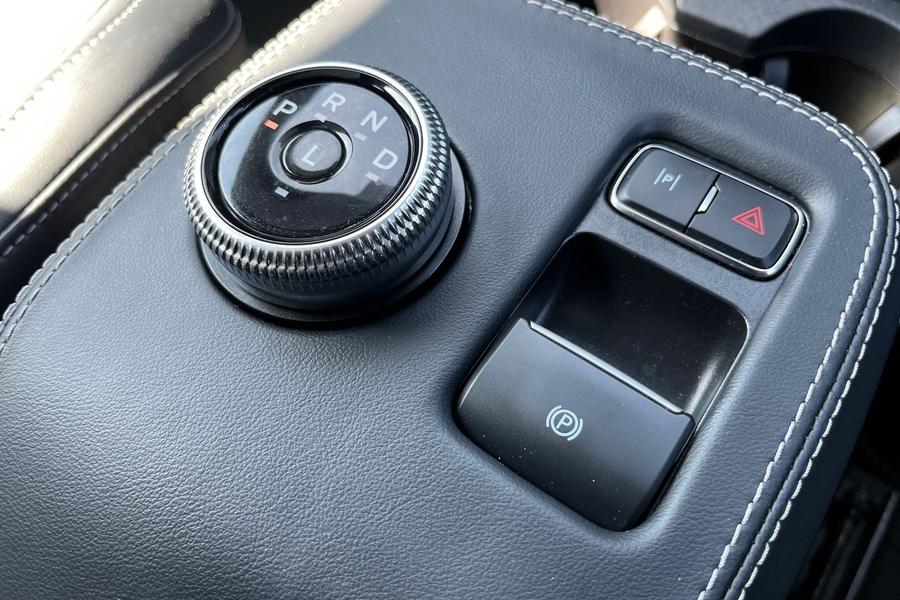 Ford MUSTANG MACH-E Photo autoimg-9084f1872a557945e72c2fd40d7d4045409c284a.jpg