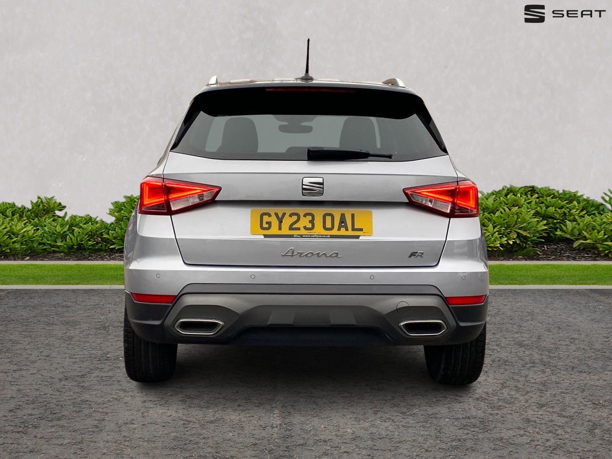 Used 2023 SEAT Arona 1.0 TSI FR Edition DSG Euro 6 5dr £16,550 11,500 miles Silver | Caffyns Used 2023 SEAT Arona 1.0 TSI FR Edition DSG Euro 6 5dr £16,550 11,500 miles Silver | Caffyns