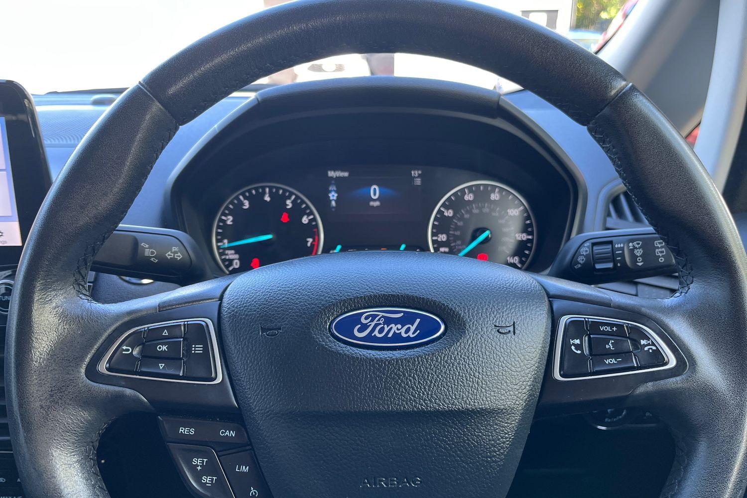 Ford ECOSPORT Photo 11