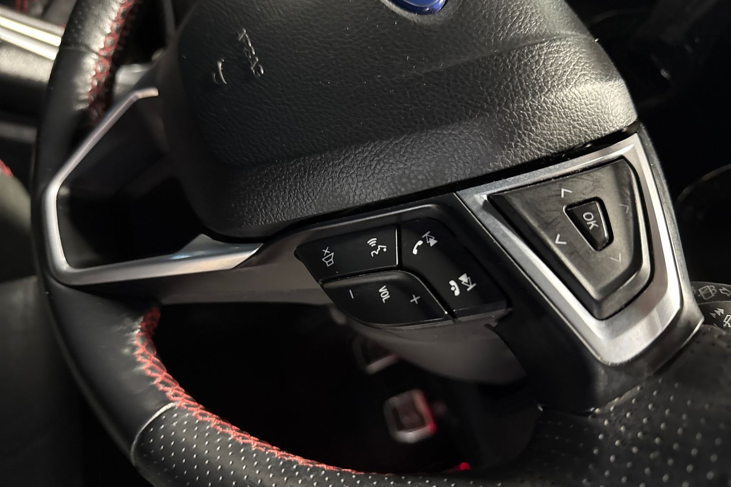 Ford S-MAX Photo 30