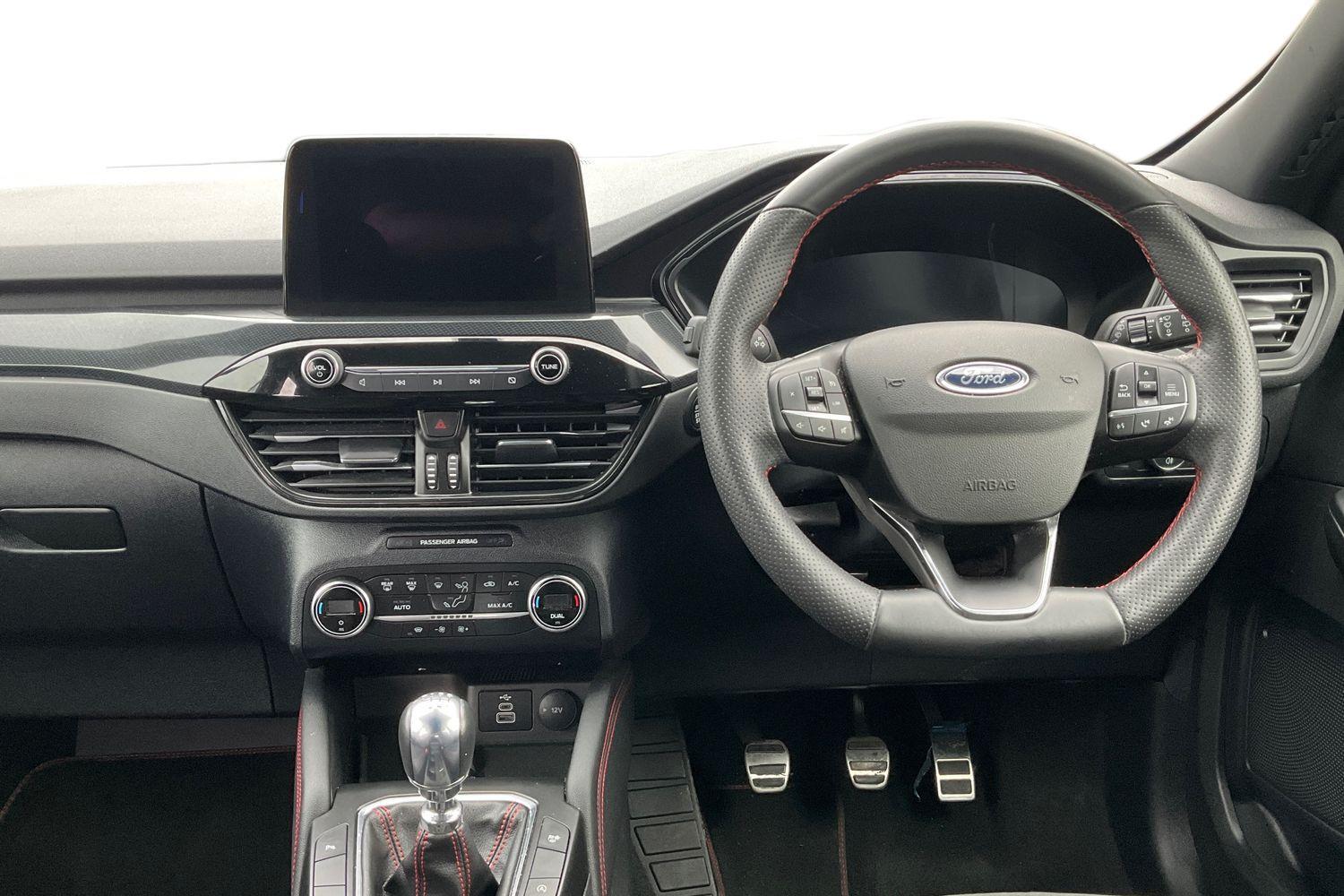 Ford KUGA Photo 10