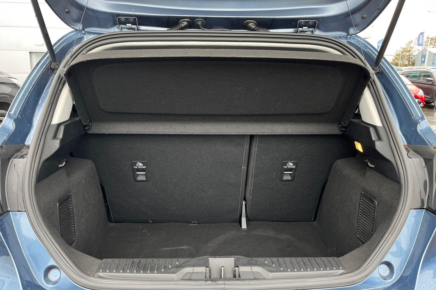 Ford FIESTA Photo 20