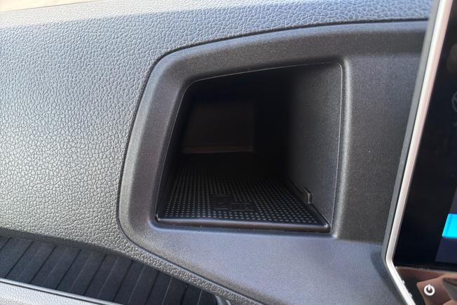 VOLKSWAGEN Crafter Photo 46