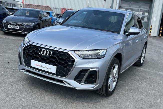 AUDI Q5 Photo 24