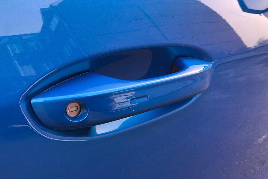 Ford EXPLORER Photo autoimg-9094a6121ea5447271aa60686ad62eef63d64480.jpg