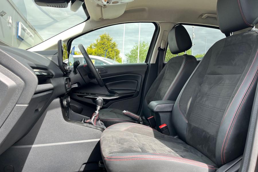 Ford ECOSPORT Photo autoimg-909bc6ada2f3ad796e9ef4a4fdfc2e40f8795afc.jpg