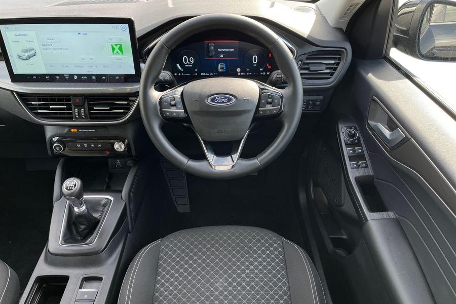 Ford KUGA Photo autoimg-909d44001787bafe767cbd8976ee211dde052810.jpg