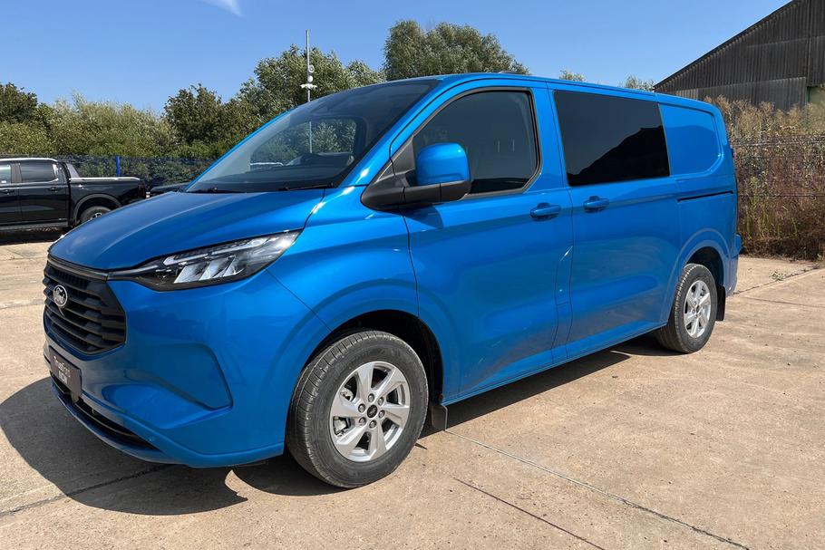 Used Ford TRANSIT CUSTOM YM75CDO 24