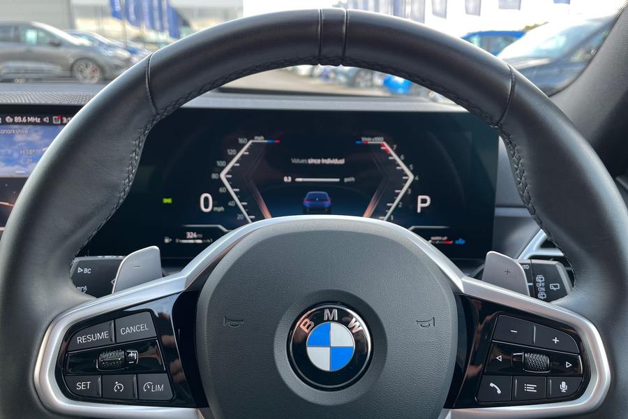 BMW 3 Series Photo autoimg-909edcda3d8528e7755797347bc6ea4203e112f0.jpg