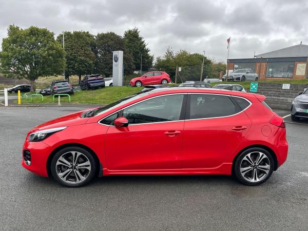 Kia Ceed Photo autoimg-90a086eed6a011c26ccf44b16608c2be492cabc3.jpg