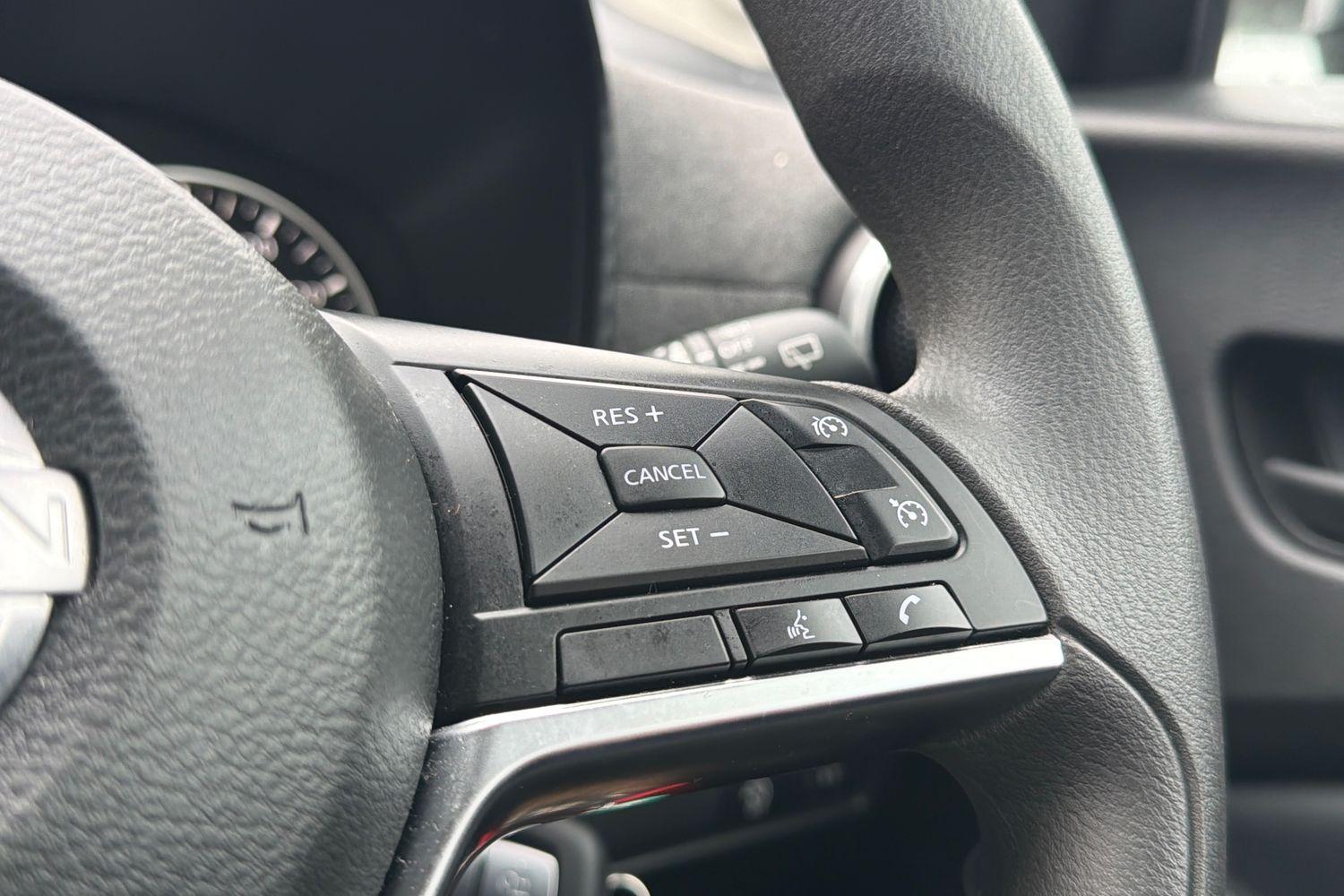 Nissan JUKE Photo 35