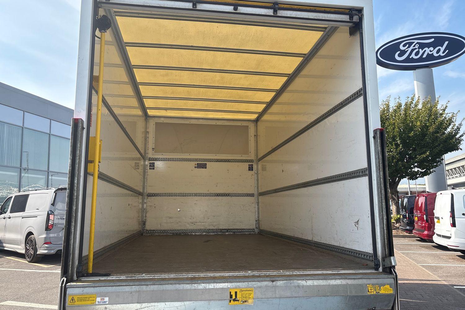 Ford TRANSIT Photo 3
