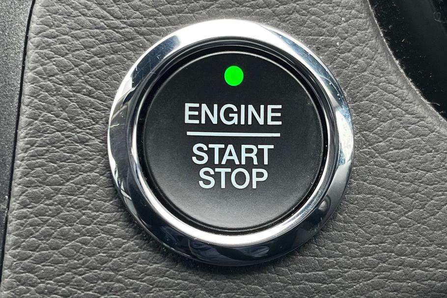 Used Ford MONDEO YM70WKG 26