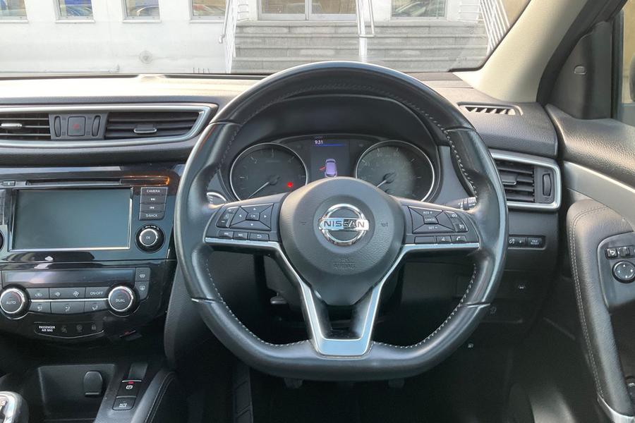 Nissan Qashqai Photo autoimg-90a7e41016777f3d257293bb22c0b2960d3103ea.jpg
