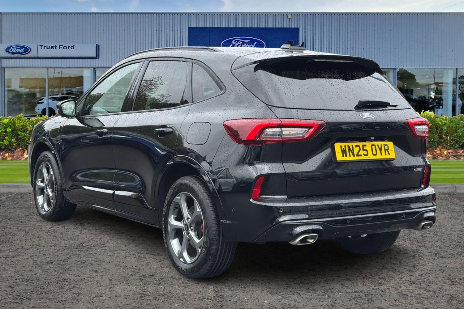 Ford KUGA Photo 1