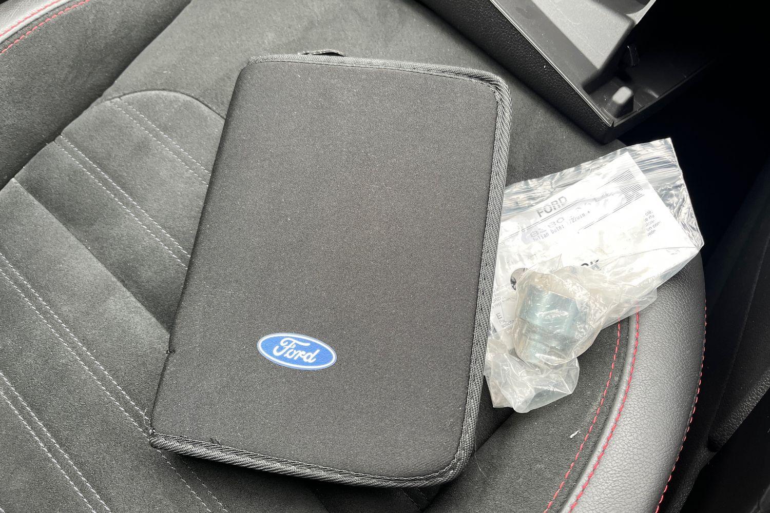 Ford KUGA Photo 21