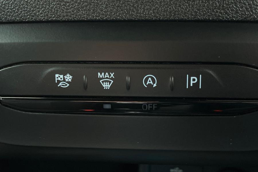 Ford Focus Photo autoimg-90b12fc1d6eaa8d8e1d116a03172a96021123e55.jpg