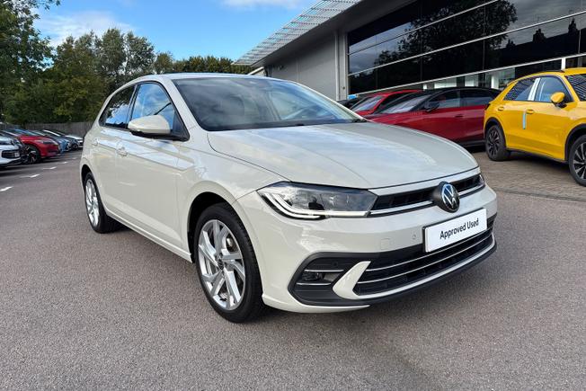 VOLKSWAGEN Polo Photo 21