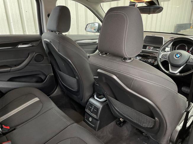 BMW X1 Photo 31