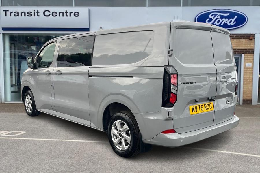 Ford Transit Custom Photo autoimg-90b4c10b274583626138bed88e21b213a6f434af.jpg