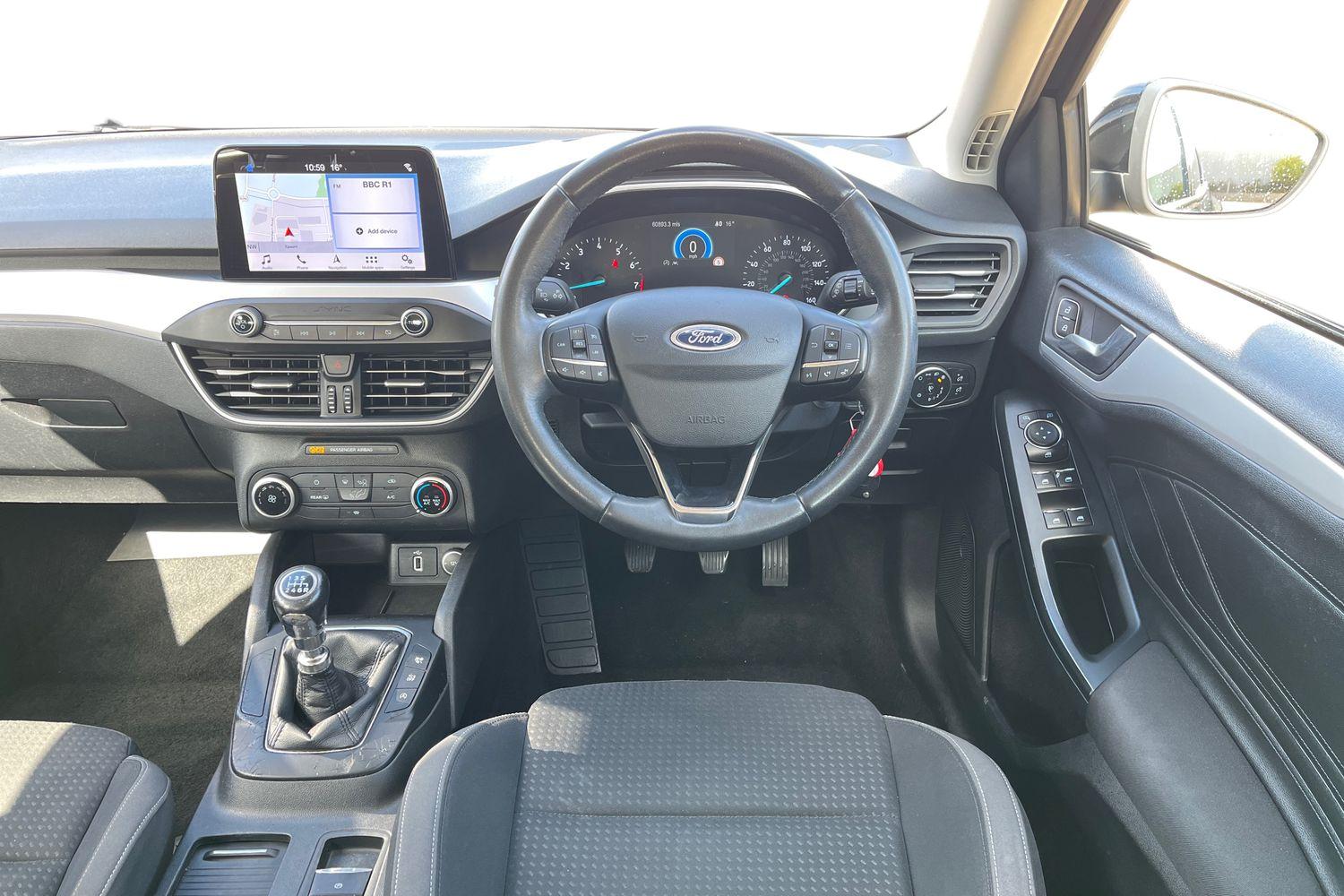 Ford Focus Photo 10