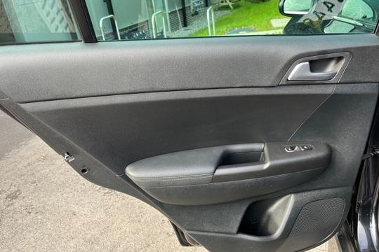 Kia Sportage Photo autoimg-90b5f41f36b1395e59275627334fb2b6a837fef6.jpg