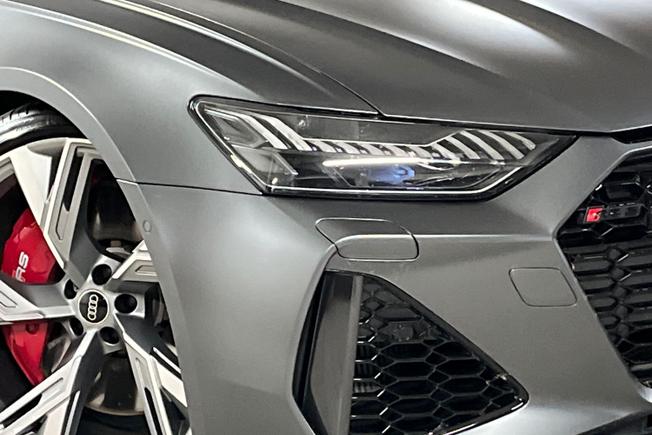 AUDI Rs6 Avant Photo 19