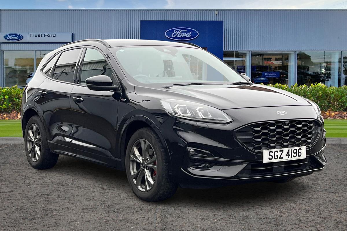 Ford Kuga listing photo