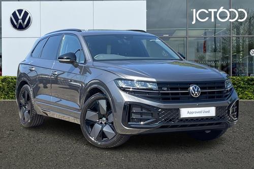 VOLKSWAGEN Touareg 3.0 TDI V6 Black Edition SUV 5dr Diesel Tiptronic 4Motion Euro 6 (s/s) (286 ps)