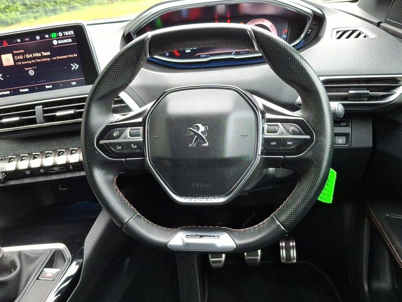 Used Peugeot 3008 NU17NJX 32
