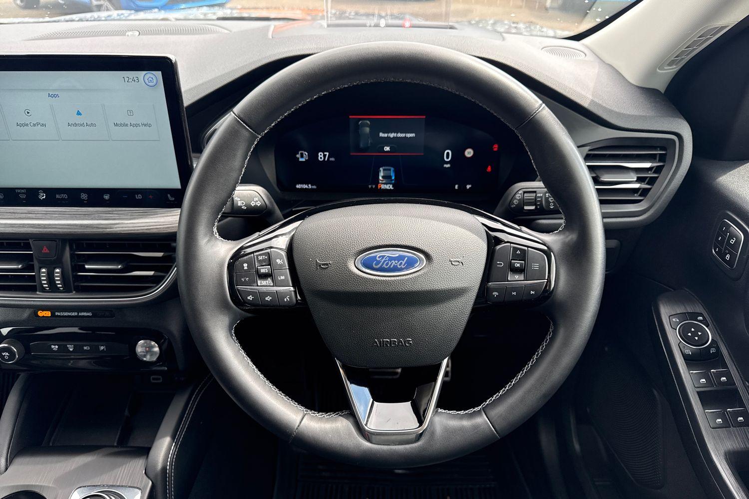 Ford KUGA Photo 11
