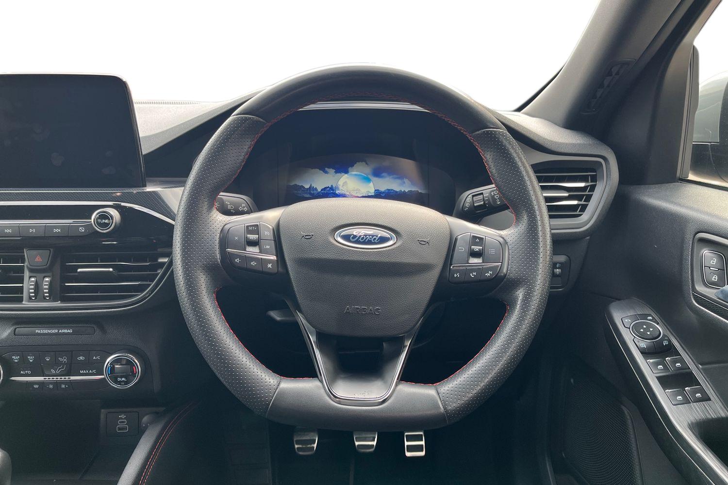 Ford KUGA Photo 10