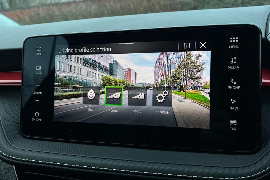 Used Skoda Fabia MV25YRA 32