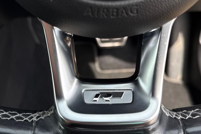 Volkswagen Golf Photo 31