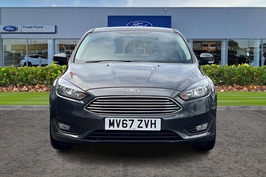 Ford FOCUS Photo autoimg-90e5e433c5d5bd7fc4e4fe4dd9a28a238172e395.jpg