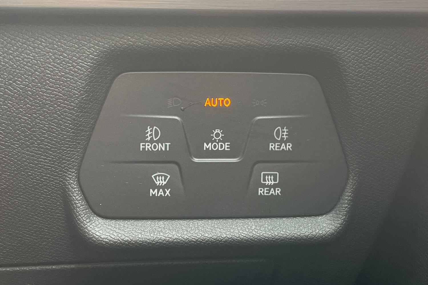 SEAT LEON Photo 26