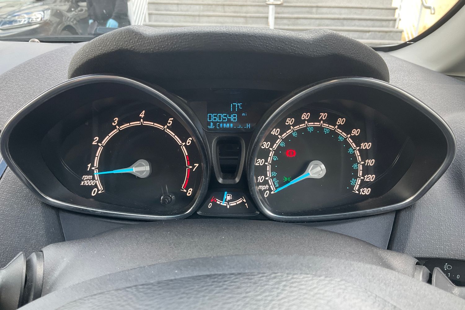 Ford FIESTA Photo 12