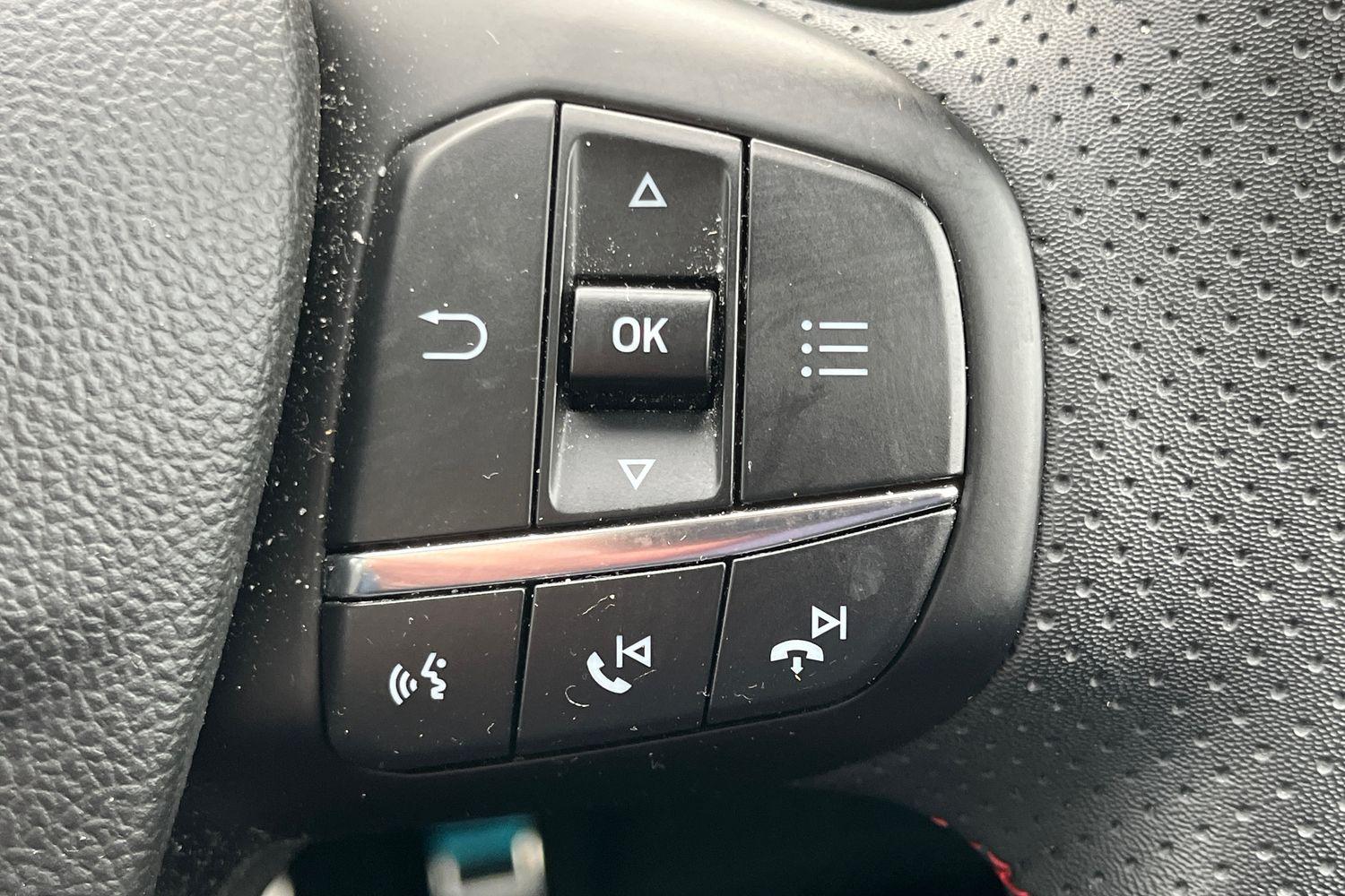 Ford KUGA Photo 42