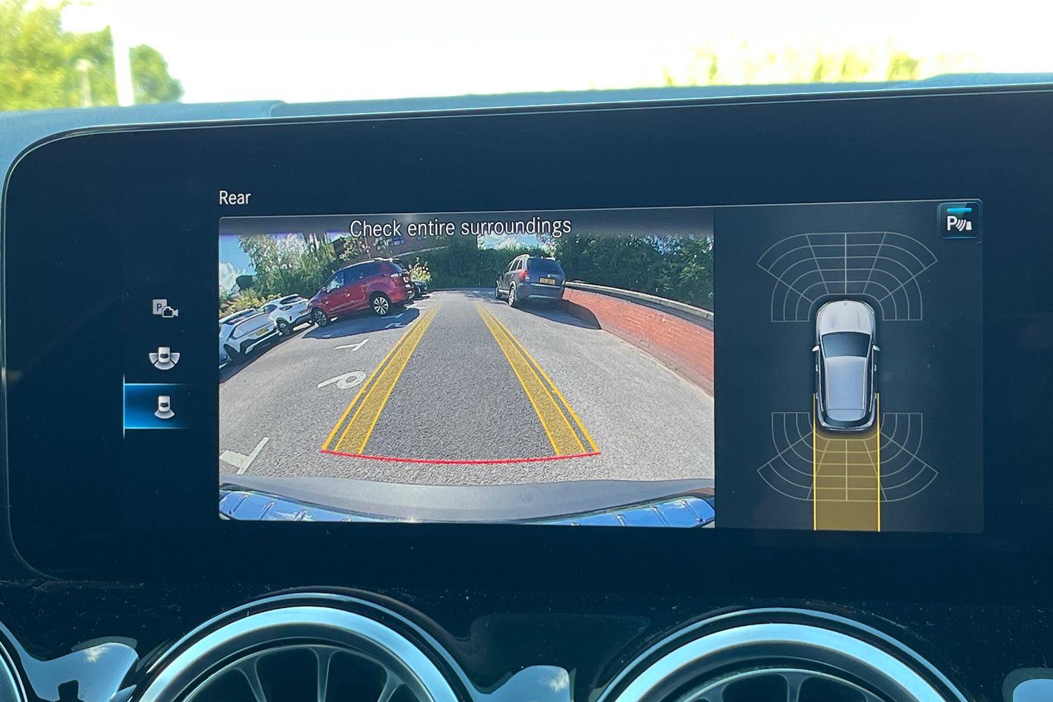 Mercedes-Benz EQA Photo 28