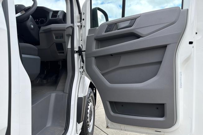 VOLKSWAGEN Crafter Photo 34
