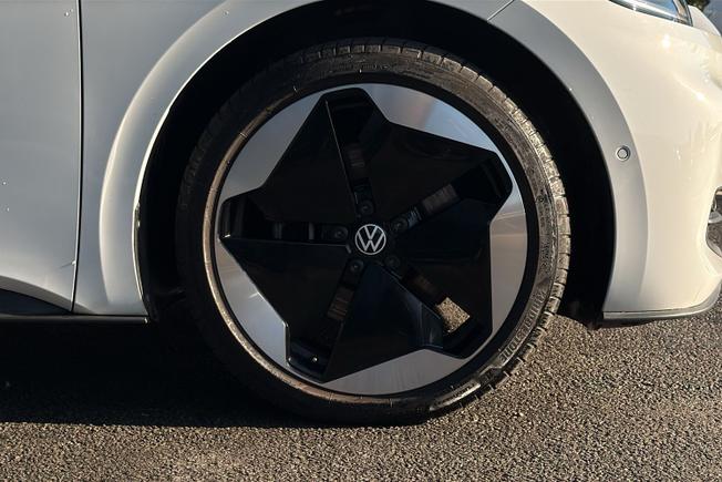 Volkswagen ID.3 Photo 5