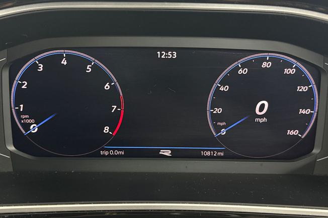 VOLKSWAGEN T-Roc Photo 15