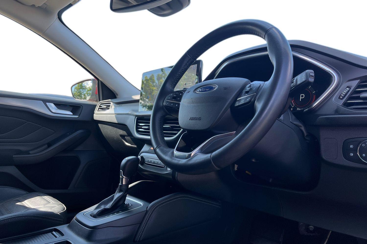 Ford Focus Photo 8