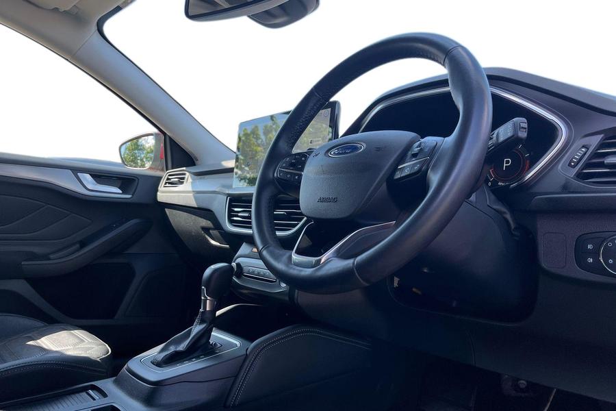 Ford Focus Photo autoimg-9102548098f6d7c957c558115c808ccfc9324a41.jpg