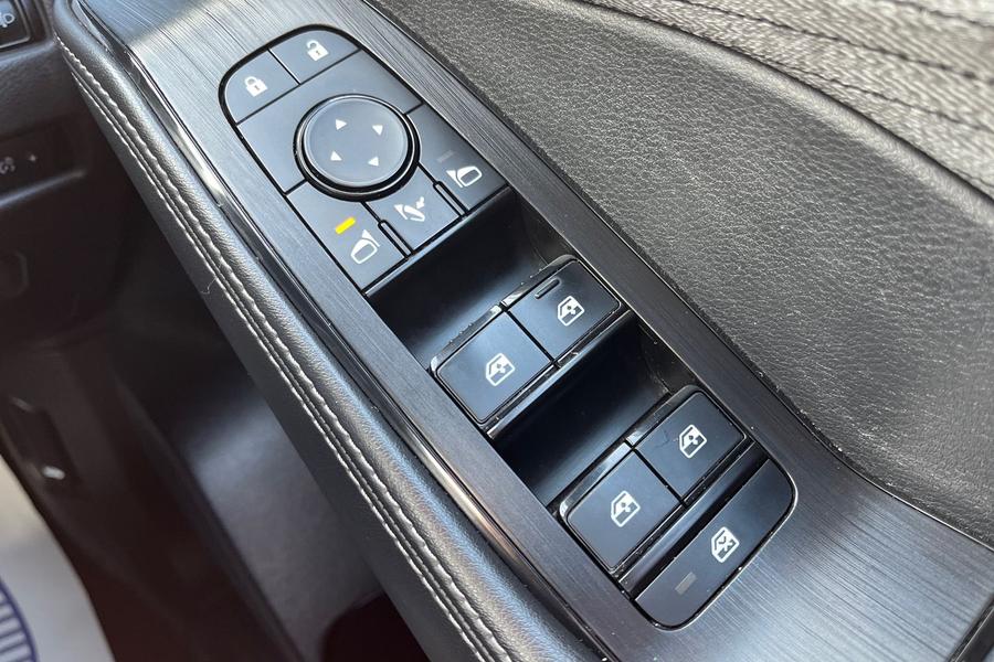 Nissan X-TRAIL Photo autoimg-9103ea38239bc73b1d3e3bfb45d7e6cd45806bd9.jpg